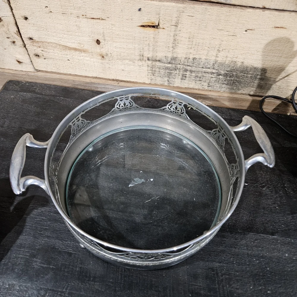 CorningWare Silver Plated Dish Holder - Silver